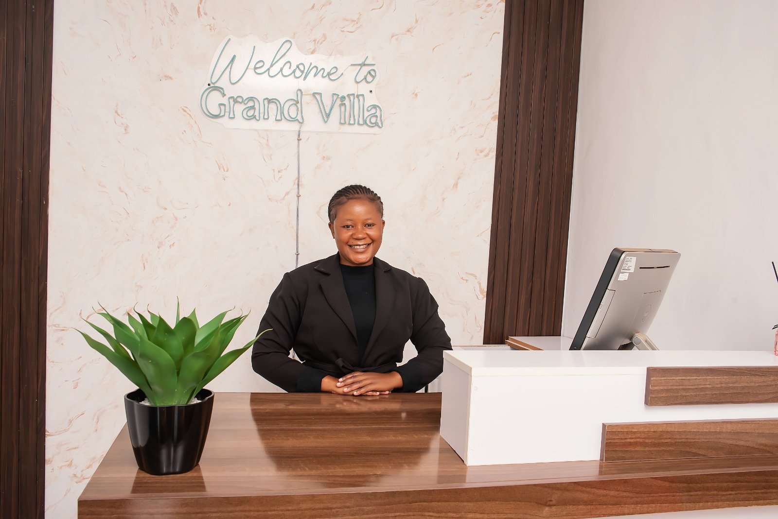 Villa Grande Lodge interior